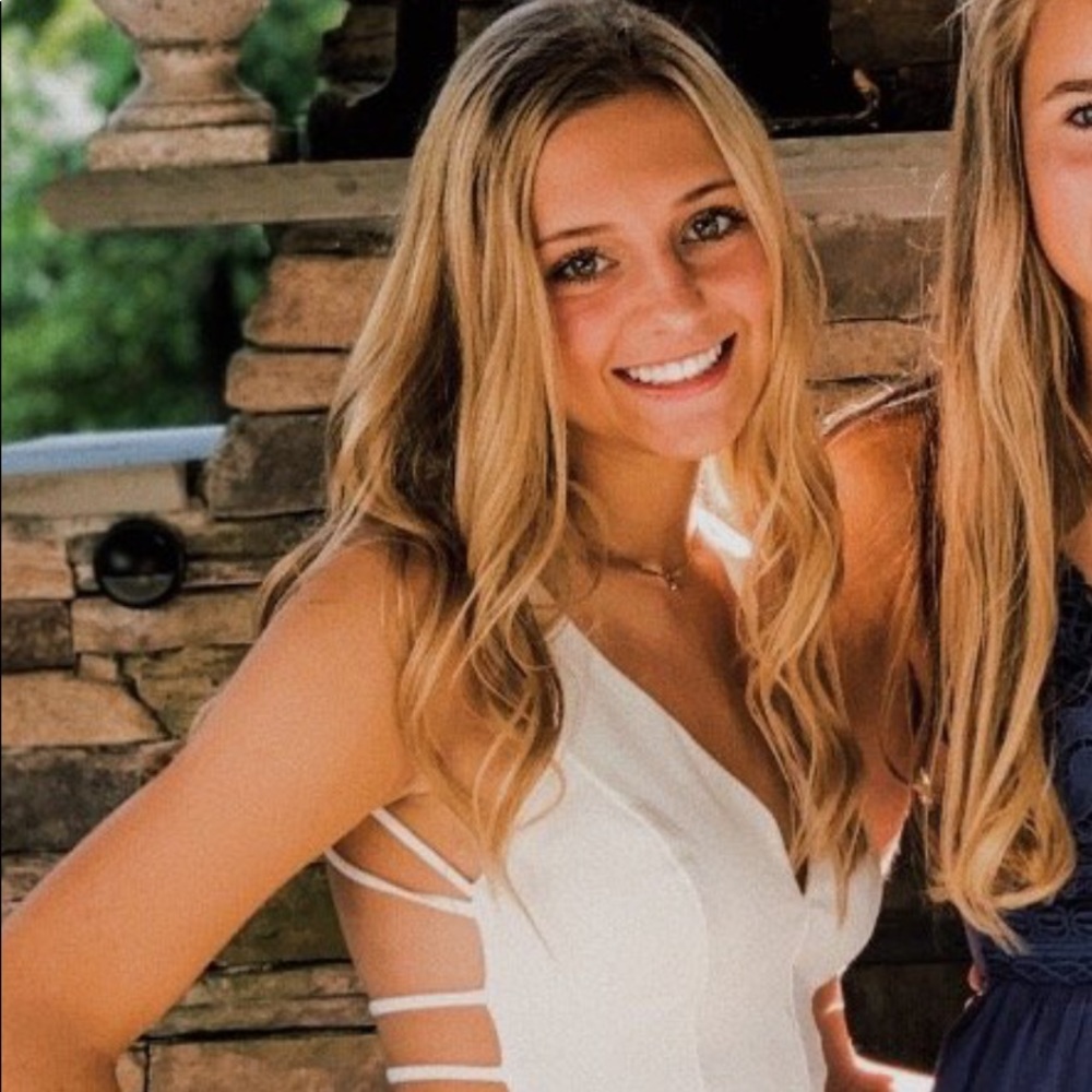 Meet your Posher, Clare